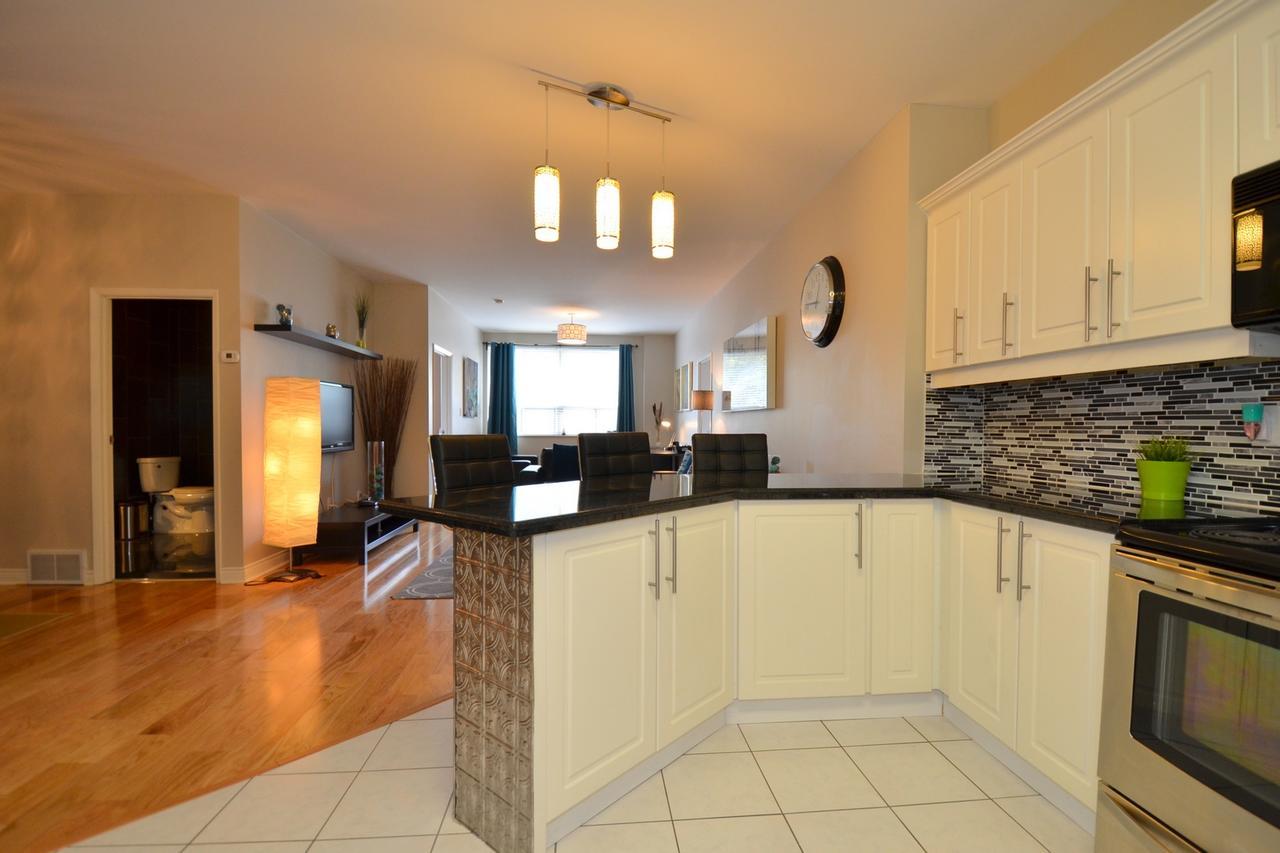 The Soma Furnished Residences Hamilton Eksteriør bilde