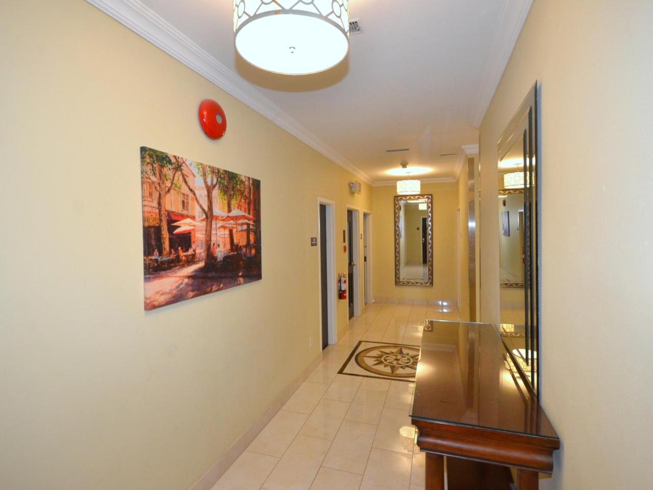 The Soma Furnished Residences Hamilton Eksteriør bilde